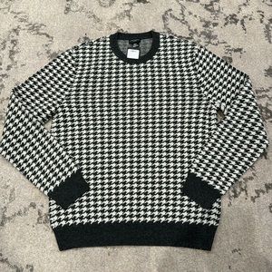 Club Monaco grey wool houndstooth sweater